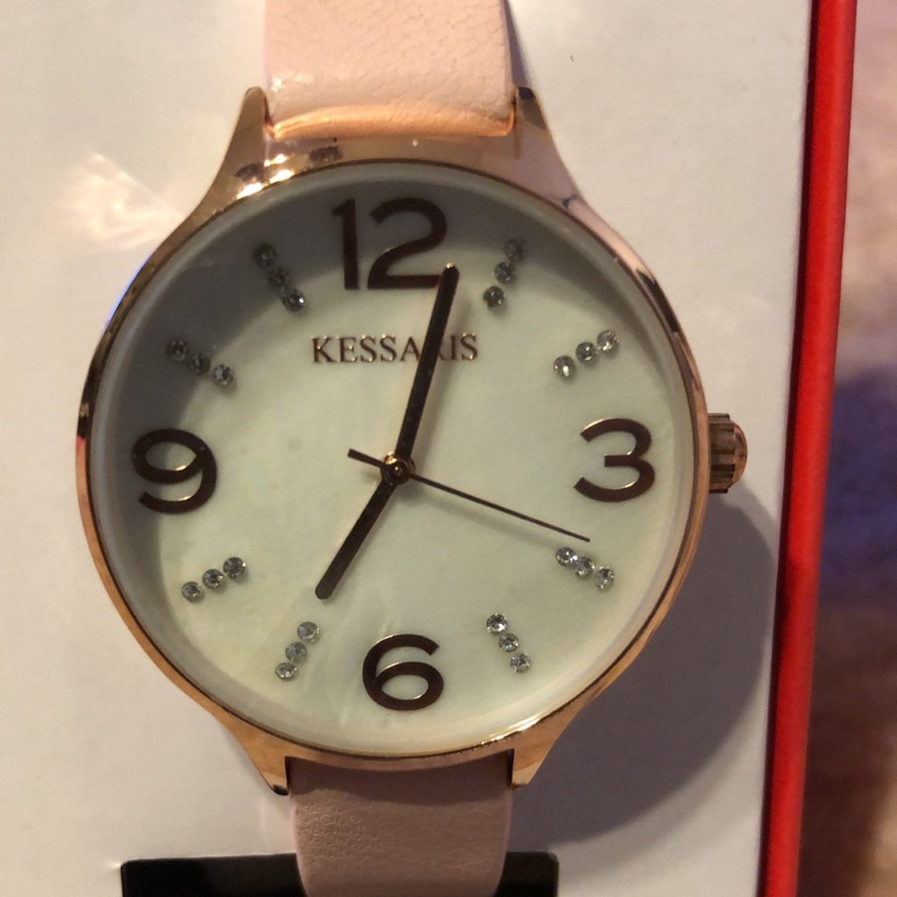 NWOT Kessaris fashion watch